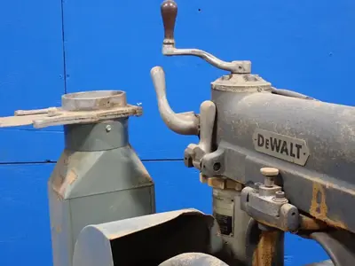 USED DEWALT GAOS