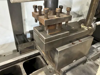 26" X 80" PINACHO MODEL #SC-325 MANUAL GAP BED ENGINE LATHE