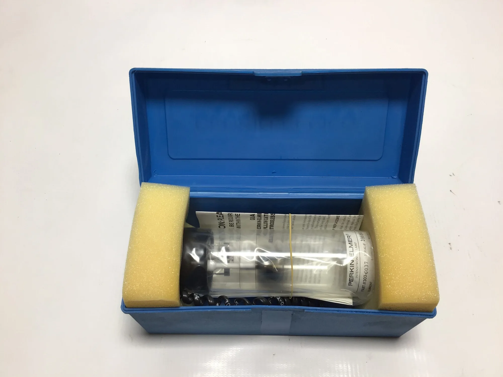 Perkin Elmer 303-6037 Intensitron Hollow Cathode Lamp 30Ma