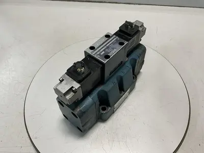 USED BOSCH 0 810 090 101