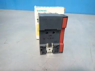 New | in-Stock SIEMENS 3VU13001ME00 Circuit Breakers | HGR 24 #732048