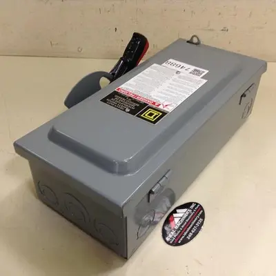USED SQUARE D H322N