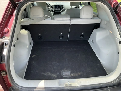 USED 2021 JEEP CHEROKEE