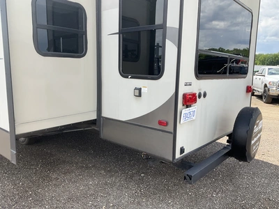 USED 2016 KEYSTONE SPRINTER SERIES M-299