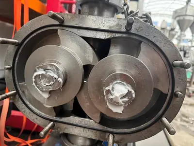 USED WAUKESHA 60