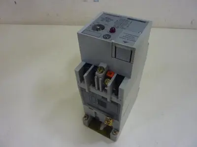 USED ALLEN BRADLEY 700-RTC00010U1 SER A