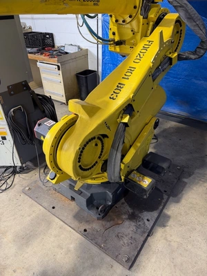 2015 FANUC FANUC R2000IB/185L 6 Axis Robots | K.B. Industries LLC (7)