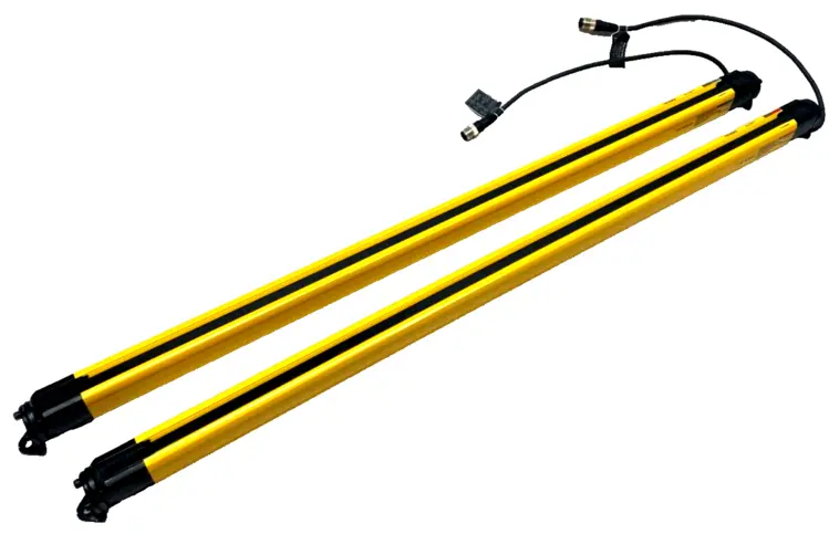Used KEYENCE GL-R79F LIGHT SAFETY CURTAIN SET Light Curtains & Grids | Maverick Industrial Sales #1099337