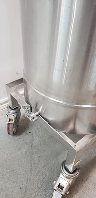 Pressurized Tank  Inox Industries # 49887