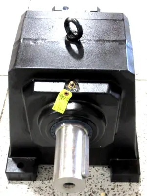 NEW STOBER C913N2150MT40 GEAR REDUCER 215.4:1 SHAFT DIA. 3-5/8"