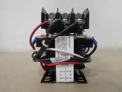 NEW SQUARE D LA9TFD32X