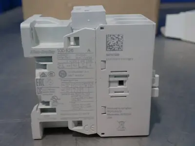 NEW ALLENBRADLEY 100E26KD00