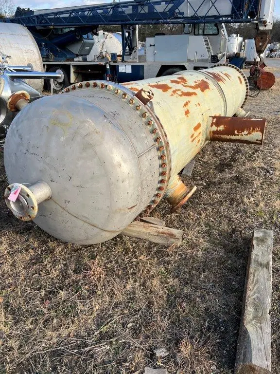 USED INDUSTRIAL PROCESS EQUIPMENT CORP. 3,677 Square Feet