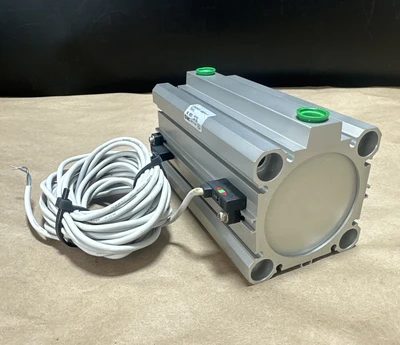 NEW SMC CDQ2B63-100DM-F7BWVL