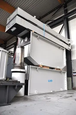 USED LVD 600 TON DISH END FORMING PRESS