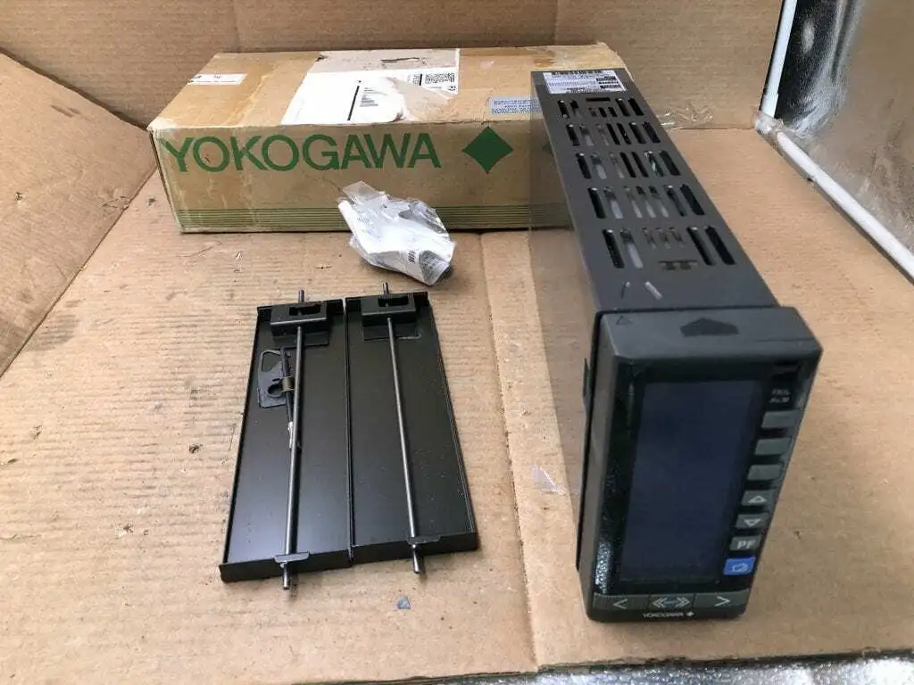 Yokogawa YS170 Single-Loop Programmable Controller 24-120VDC 100-120VAC -NIB