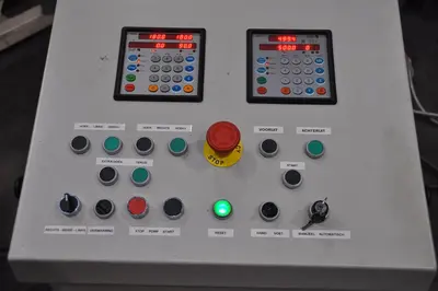 USED VEENSTRA DOB 32/170
