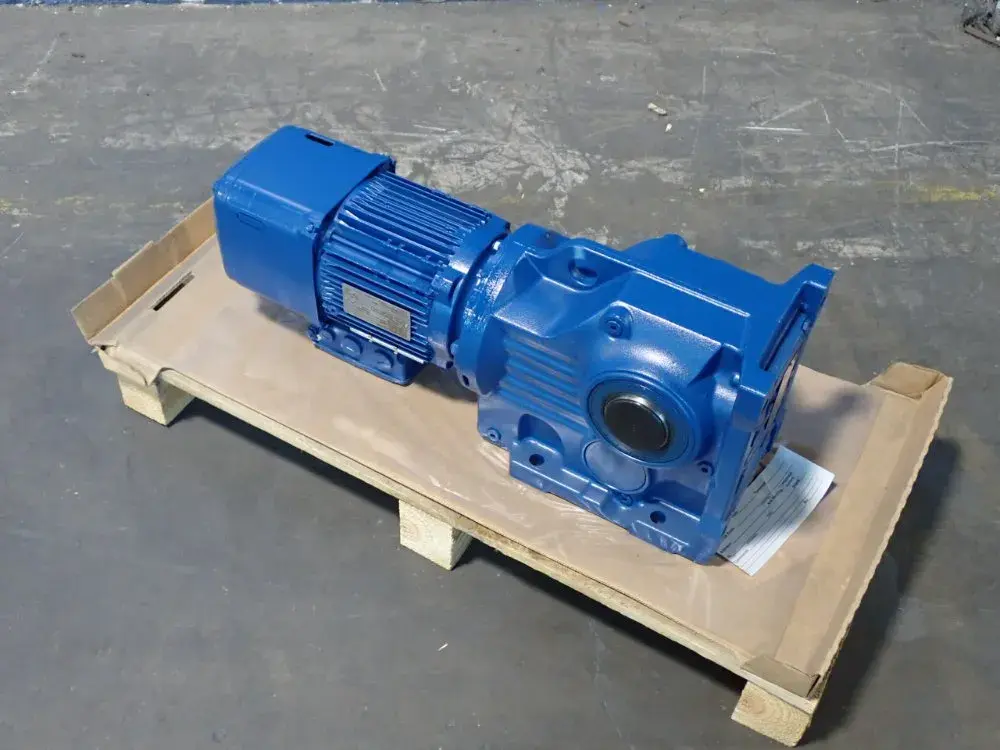 New | in-Stock 2022 SEW EURODRIVE KA77B DRN90S4/BE2HR Motors (misc) Ohio US | HGR 24 #792170