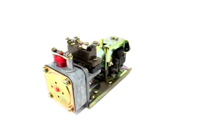 NEW SQUARE D 9050-BO1E PNEUMATIC TIMING RELAY SER.E 9050BO1E