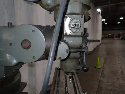 Used 1981 YEONG CHIN MACHINERY YCM Vertical Mills Ohio US | HGR 24 #1020201