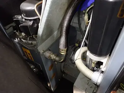 USED 1998 ATLAS COPCO GA11