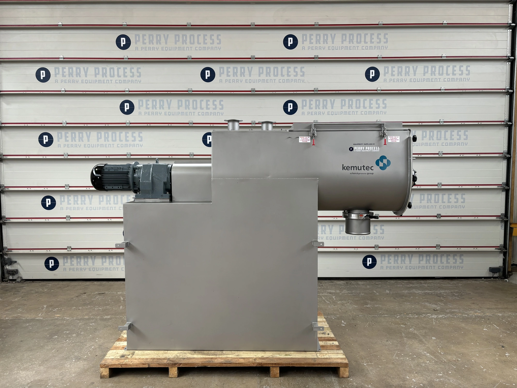 USED KEMUTEC 400 Litre