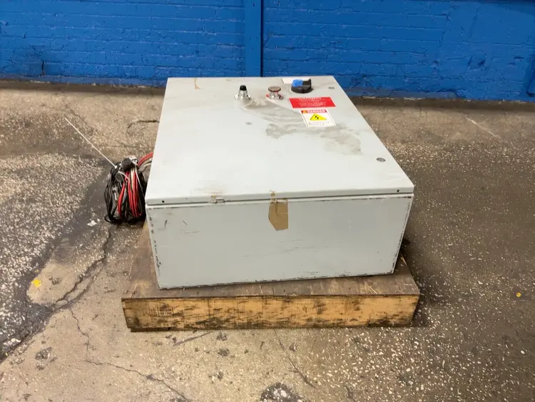 Used _UNKNOWN_ _UNKNOWN_ Electrical Panels Ohio US | HGR 24 #1550011