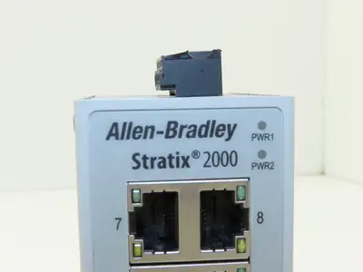 Allen Bradley 1783-US8T Stratix 2000 Ethernet Switch Unmanaged 8 Port Series B