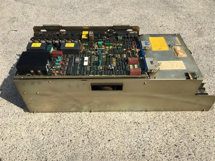 Used FANUC FANUC AC SPINDLE SERVO UNIT A06B-6044-H011 Misc Electrical & Power Parts BE | Apt International N.V #363040