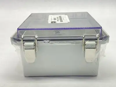 NEW BUD INDUSTRIES FIBERGLASS BOX CLEAR HINGED 4.59" X 4.59" X 3.11"