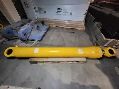 NEW KOMATSU 21M-63-02131R
