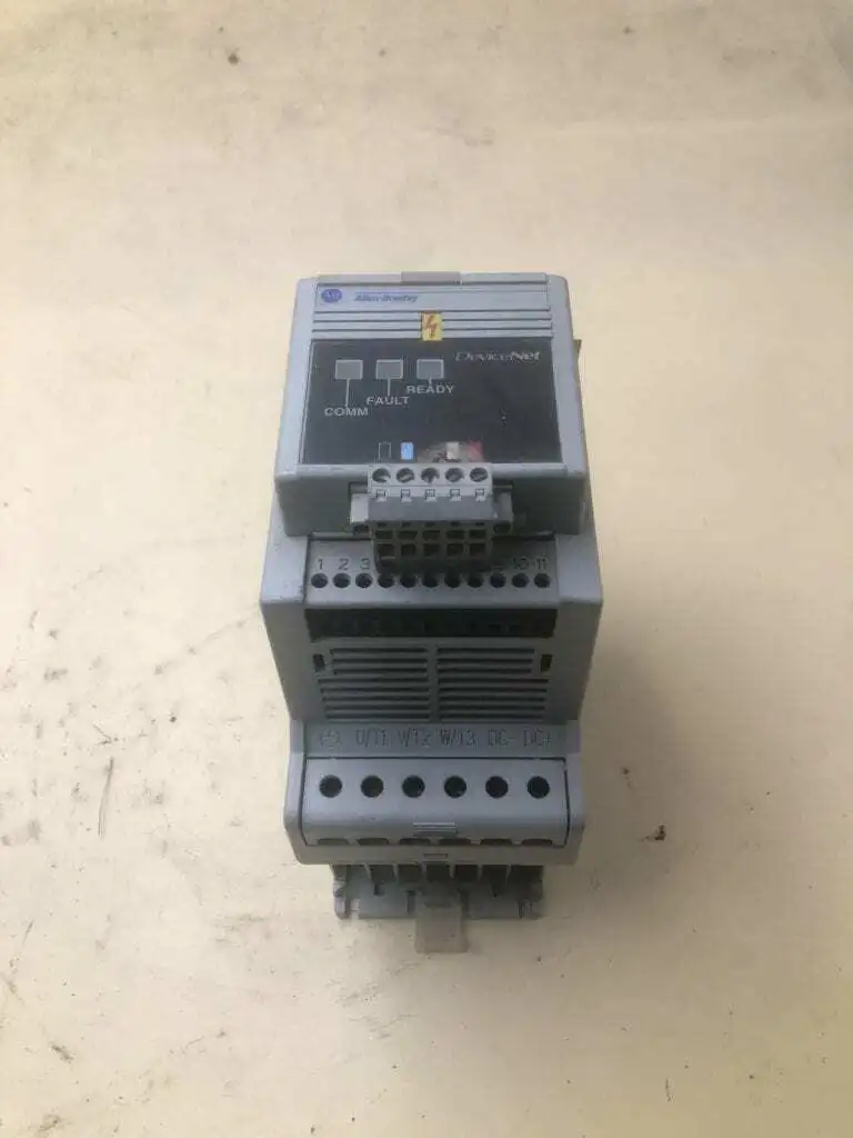 Allen-Bradley 160-BA02NSF1 Ser. C 0.75HP Variable Speed Controller 380-460V 3PH