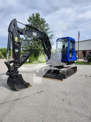 USED 2025 BLU B60