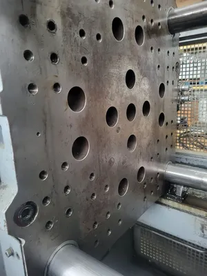 2004 NISSEI FN3000 Injection Molding Horizontal/Vertical | Machinery Network (7)