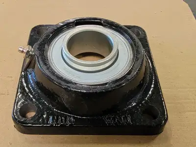 Square Flange Block Bearing 1.57" Bore, PCJ40