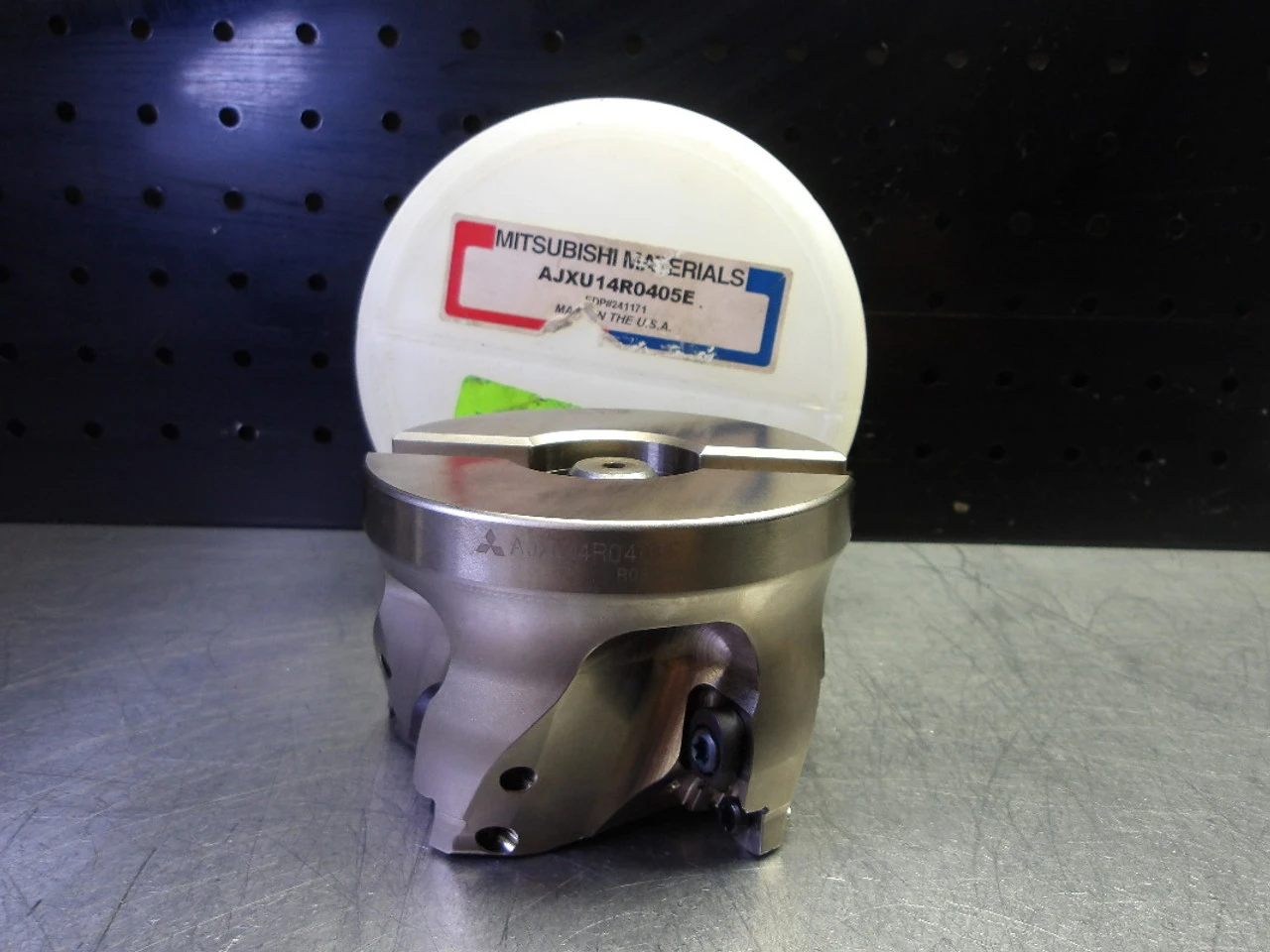 Mitsubishi 3.531" Indexable Coolant Thru Facemill AJXU14R0405E (LOC2022B)