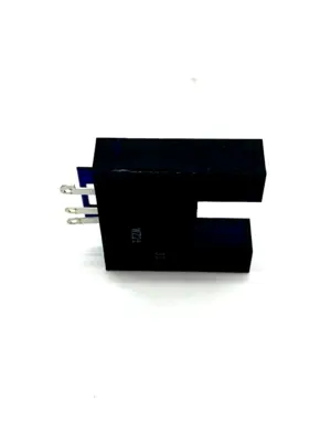 EE-SPX303N | Omron  Optical Sensor Through-Beam - Used