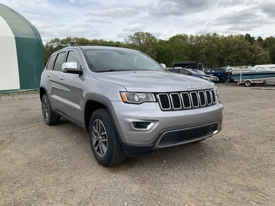 USED 2017 JEEP GRAND CHEROKEE