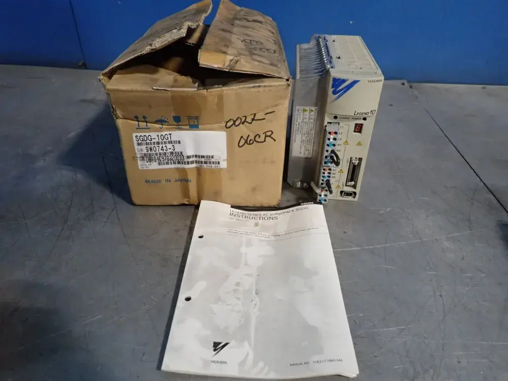 NEW YASKAWA ELECTRIC SGDG10GT
