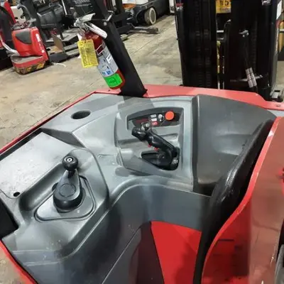 USED 2021 RAYMOND 425-C40QM