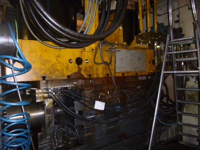 USED 2002 SCHULER SHP 50000-3150X2150