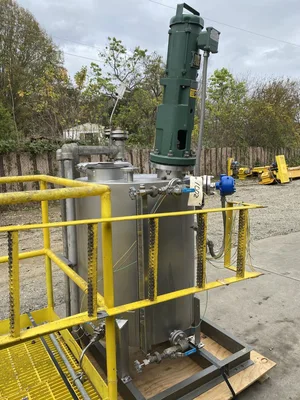 Used _UNKNOWN_ _UNKNOWN_ Dish & Cone Bottom Tanks West Virginia US | Cooper Industries #1409315