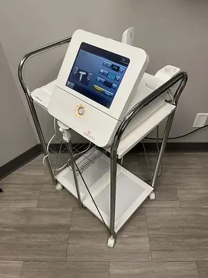 Used 2015 VENUS CONCEPTS VENUS VIVA RF FRACTIONAL SKIN RESURFACING & ELECTRO MAGNETIC FIELDS WRINKLE REDUCTION Medical Equipment - Other Minnesota US | Midwest Medical #1467840