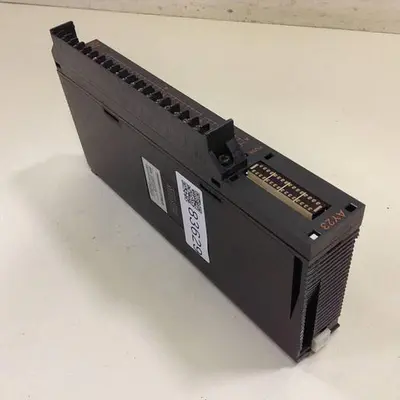 USED MITSUBISHI AY23