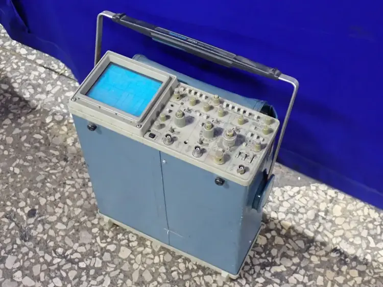 Used TEKTRONIX 2230 Oscilloscopes Ohio US | HGR 24 #730584