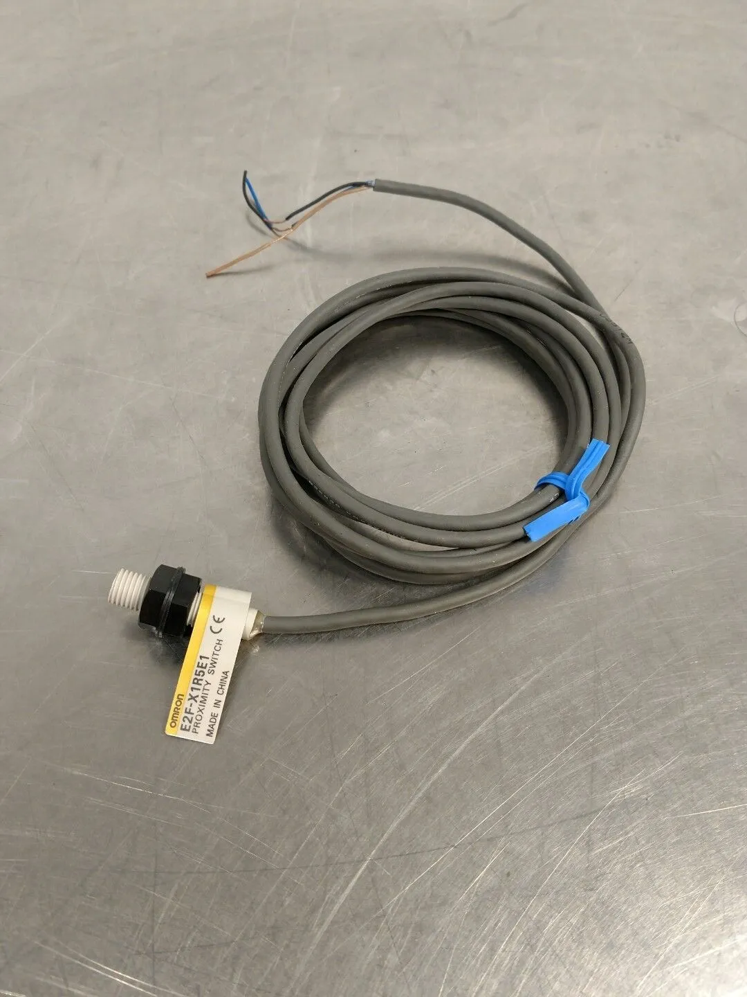 Omron E2F-X1R5E1 8mm Proximity Switch. 5E-35/2