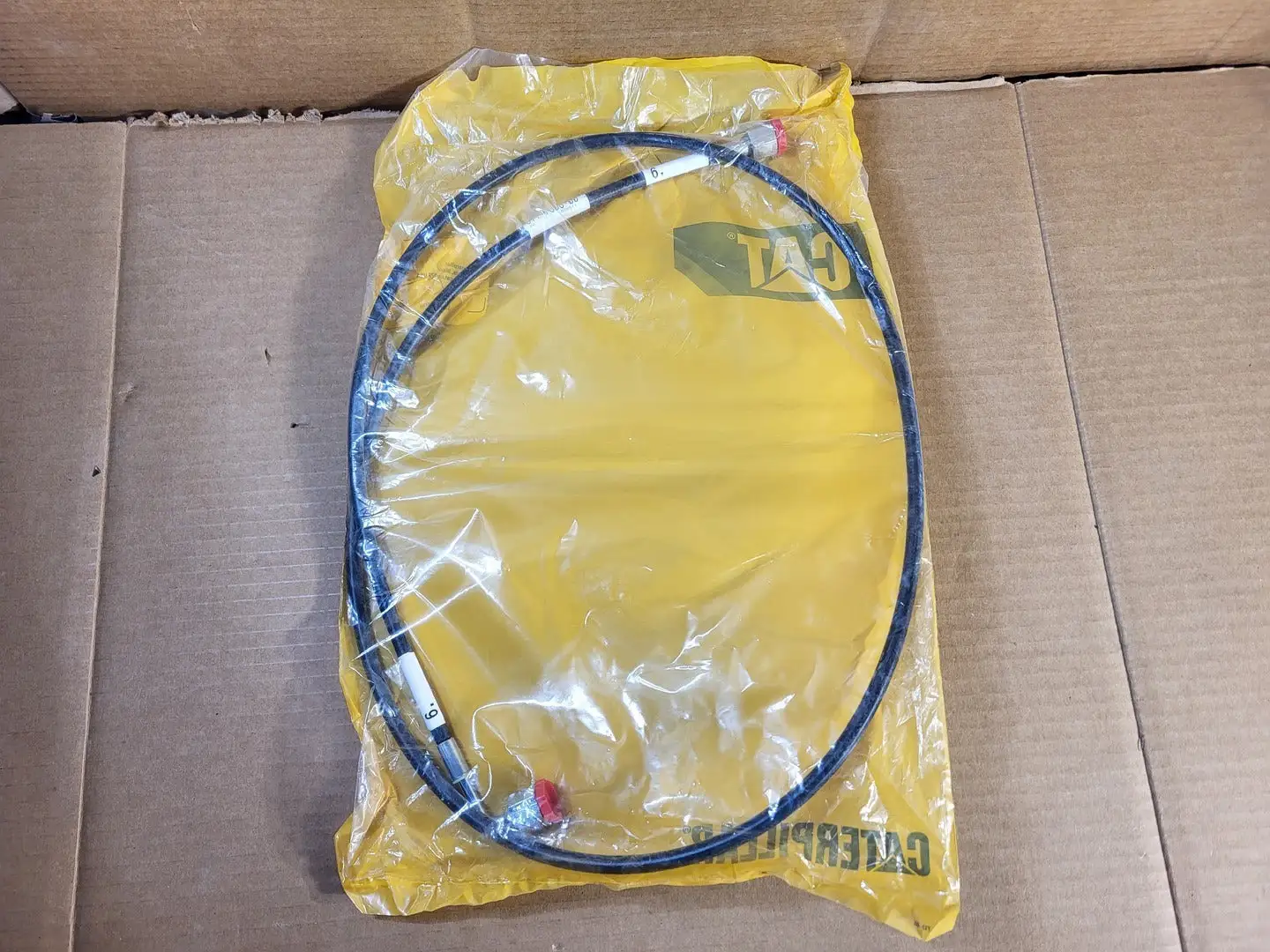NEW CATERPILLAR 311-7608