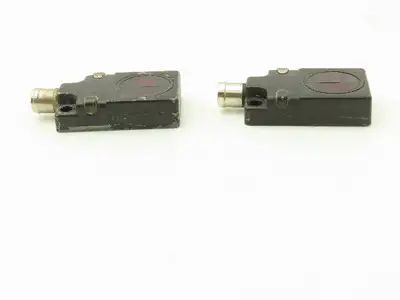 Banner N05-Q08-AN7-V1131 Proximity Sensor 2.5-61mm Range Lot of 2