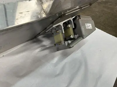 USED 2010 FMC SYNTRON F-O1O-B
