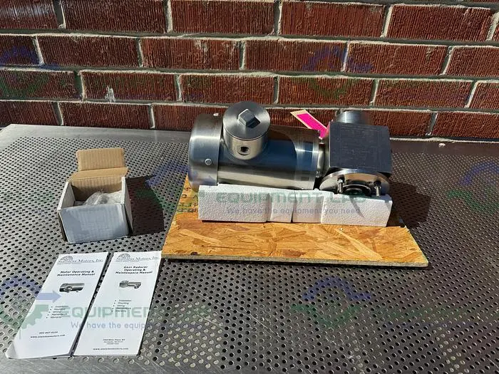 NEW STAINLESS MOTORS SA2C02N04B5T WASHDOWN DUTY MOTOR W/ LIGHTNIN SR MIXER 0.5 HP
